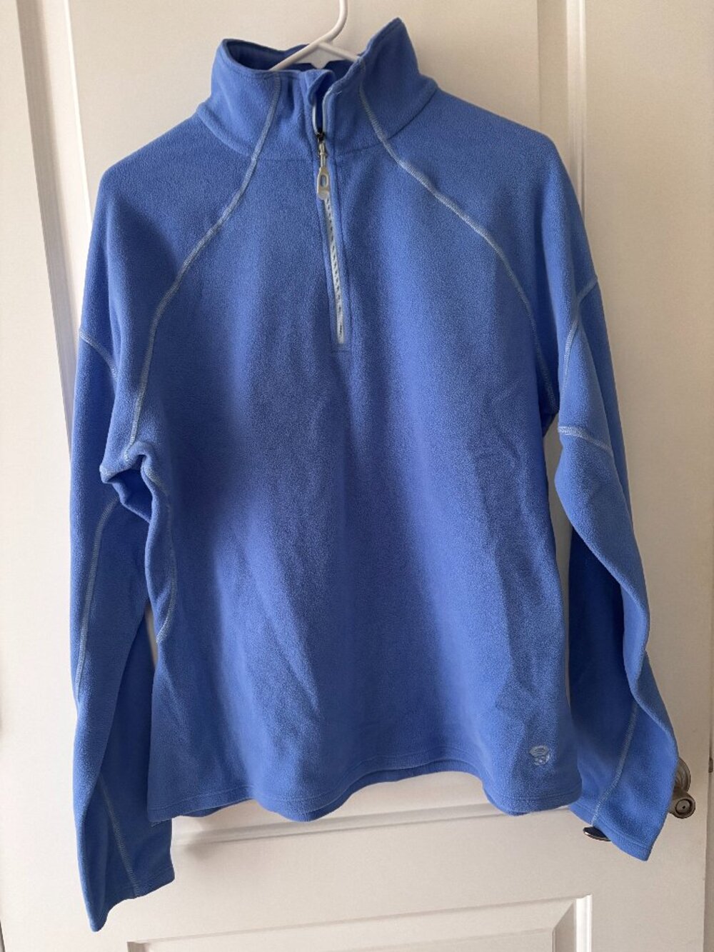 Mountain Hardwear polartec 1/4 Zip Fleece in baby blue Women XL